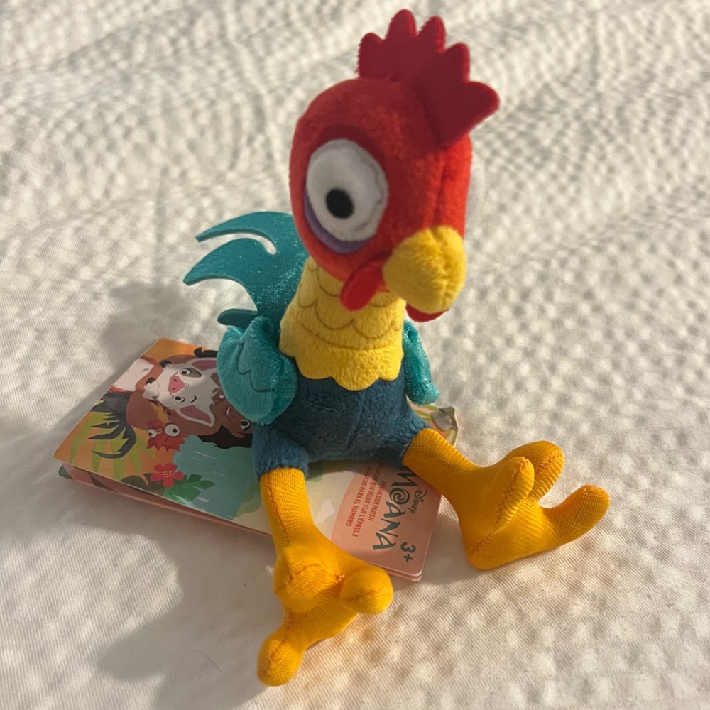 Disney Hei Hei Magnetic Shoulder Plush